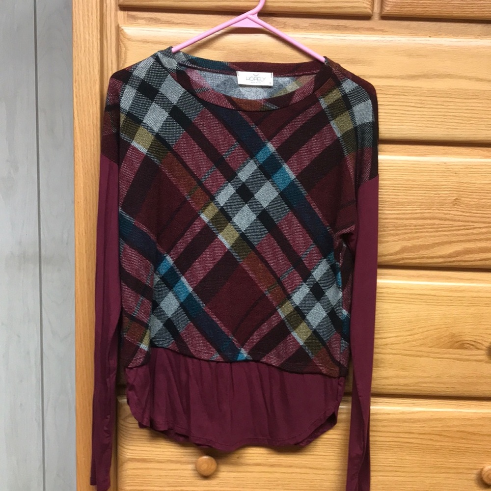 Plaid, long sleeve tunic top, size S.